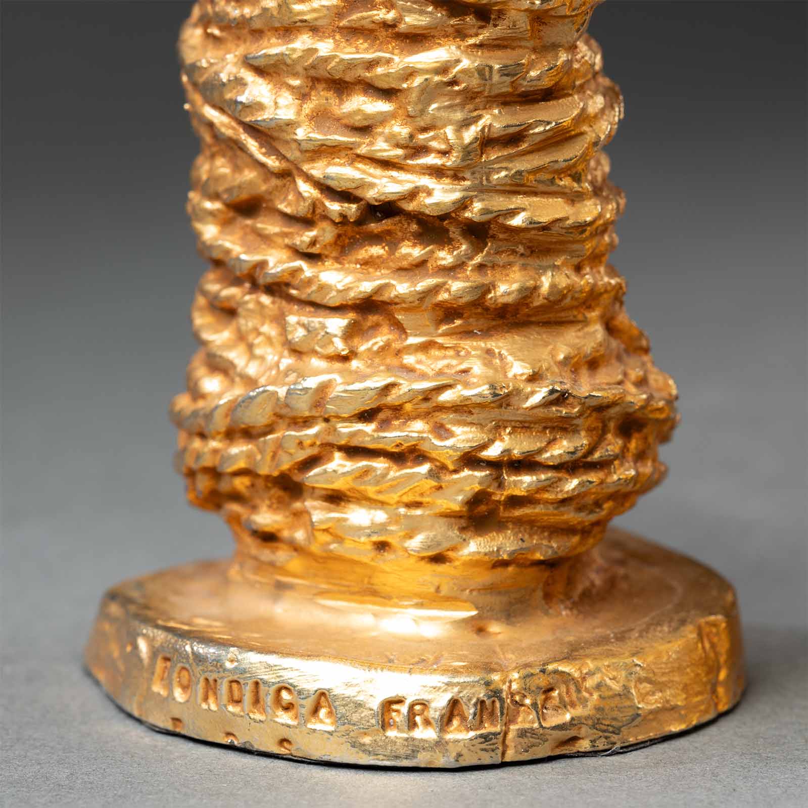 Paire de bougeoirs sculpturaux par Pierre Casenove pour Fondica