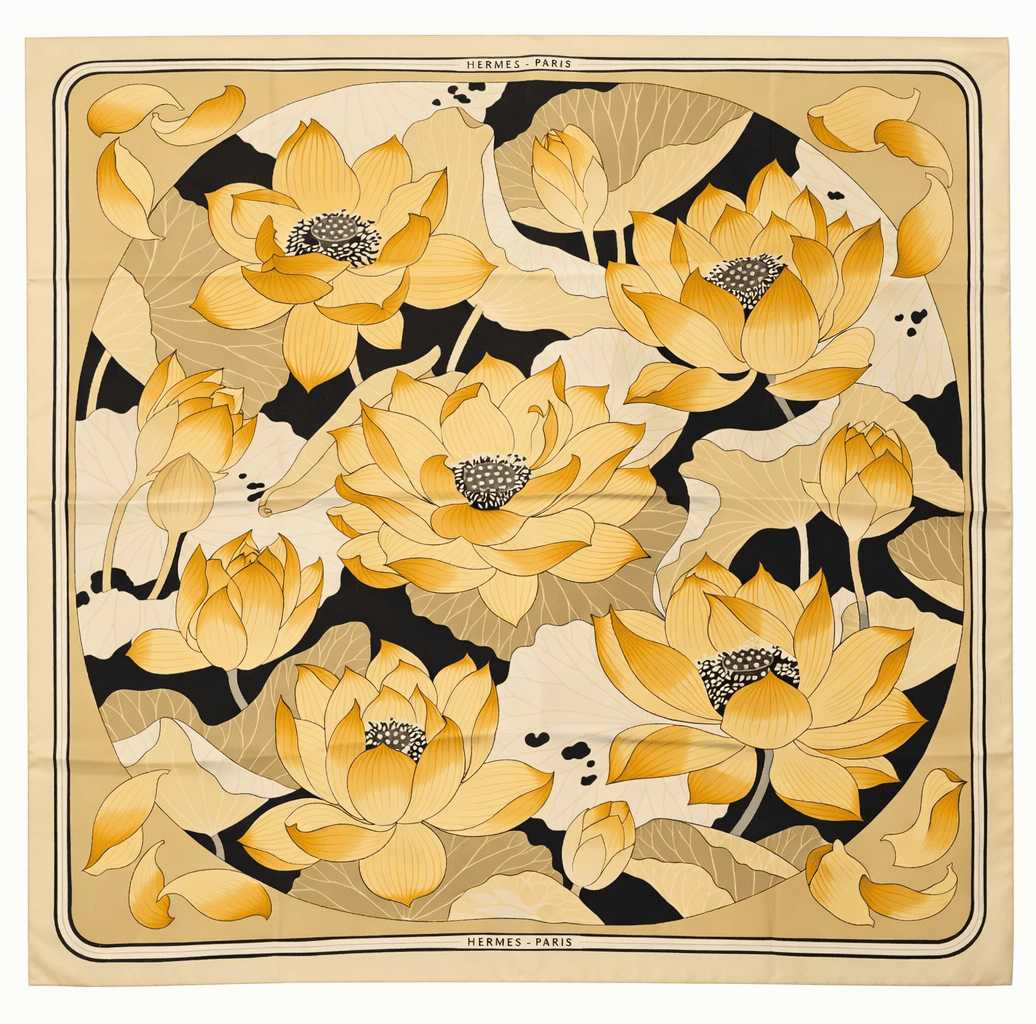 Carré Hermès : Modèle "Fleurs de Lotus"