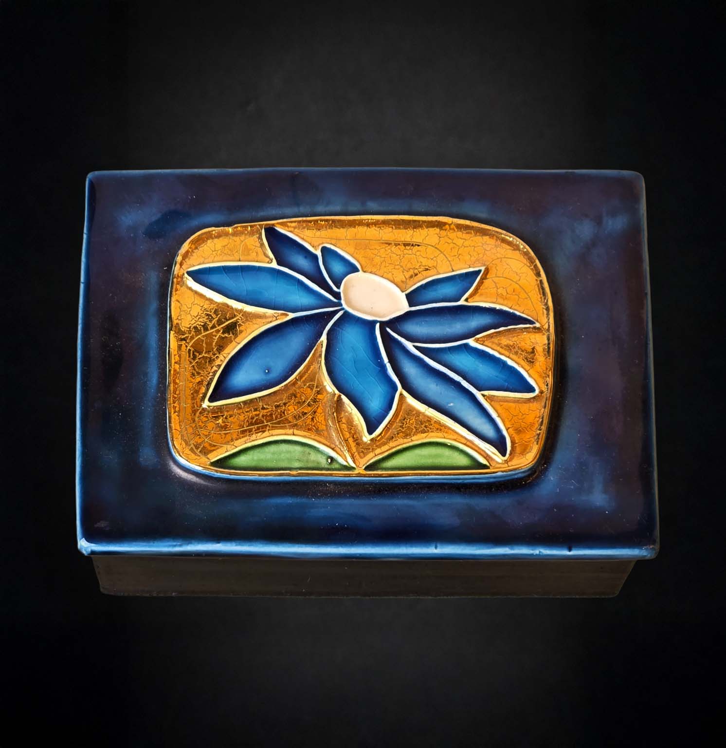 Boîte en céramique par Mithé Espelt - Décor Fleur de Tiaré