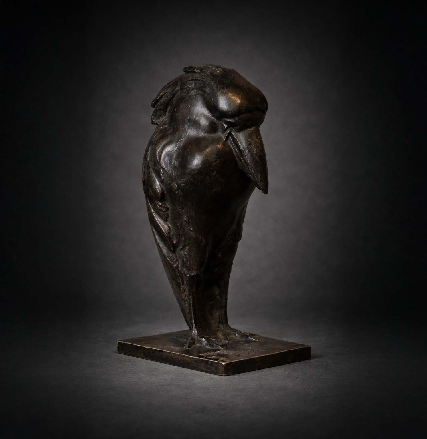 Sculpture en bronze patiné – Oiseau stylisé signé A. Bossi