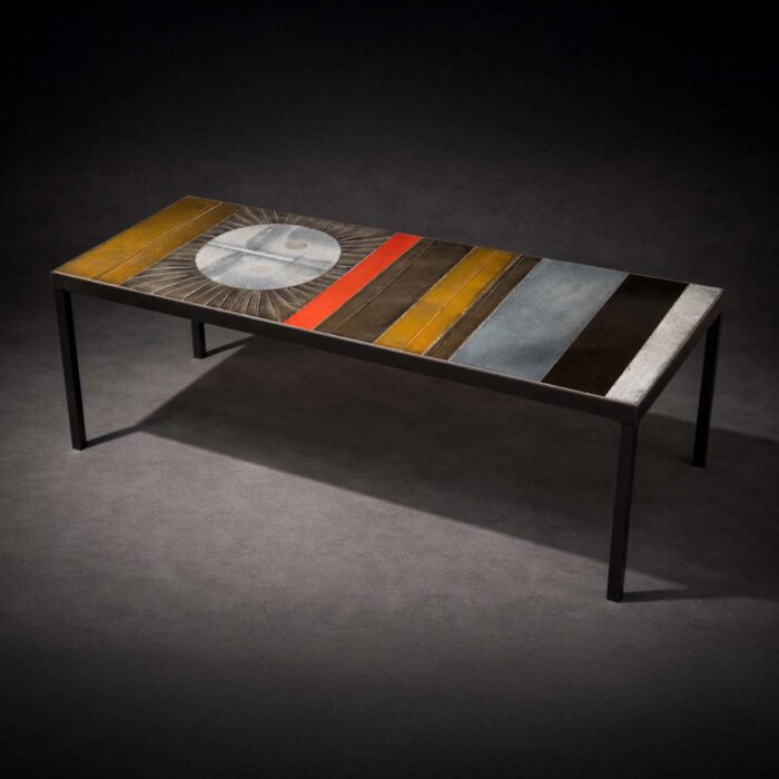 Table basse “Soleil” signée Roger Capron circa 1975